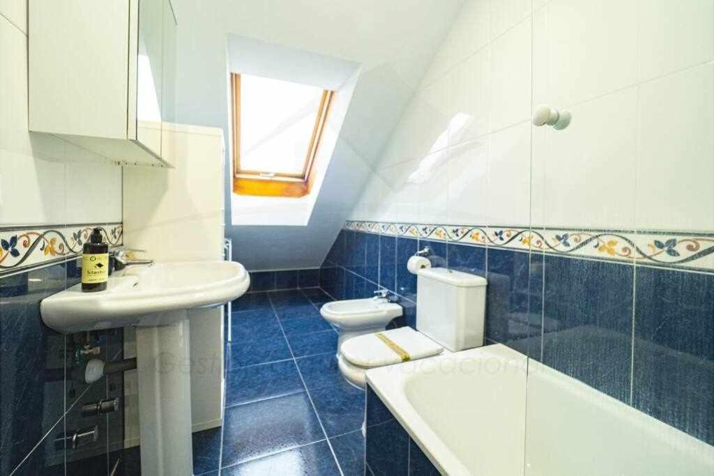 Villa Esgaya Gijon Bagian luar foto